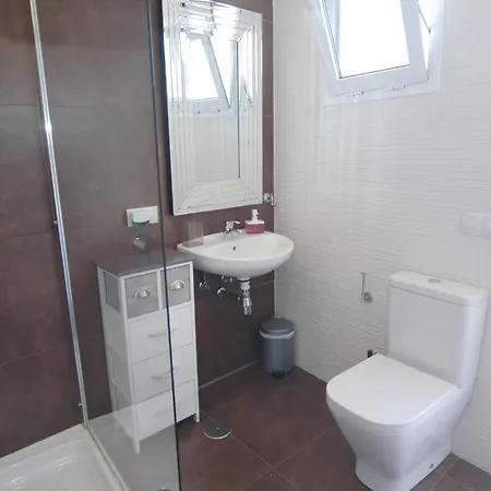 Stylish 4 Bedrooms Private Pool Beautiful Views *
