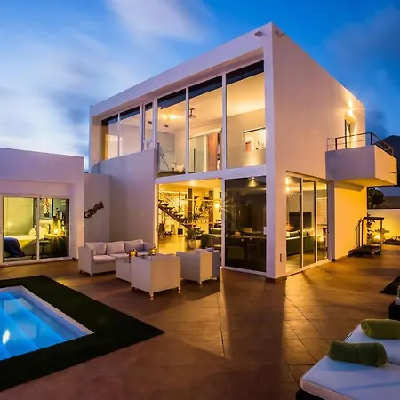 Stylish 4 Bedrooms Private Pool Beautiful Views Vila Tías