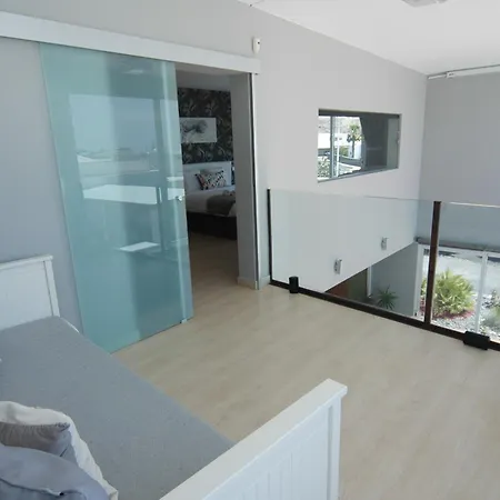 Stylish 4 Bedrooms Private Pool Beautiful Views Вилла Тиас