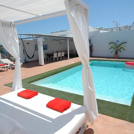 Stylish 4 Bedrooms Private Pool Beautiful Views * تياس